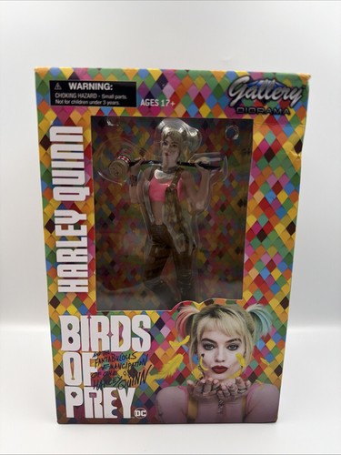 Harley quinn statue - quinn, from