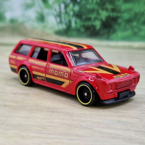 Hot wheels datsun 510 - hot, '71