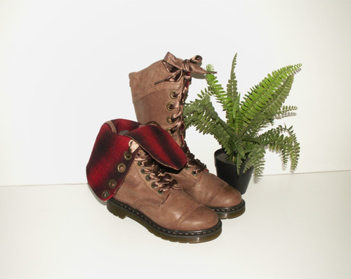 Martens triumph fold over - fold,