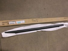 Nissan Almera (N15) front door window moulding RH