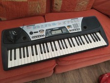 Yamaha PSR-175 Electronic Keyboard with Education Suite and DJ Pad