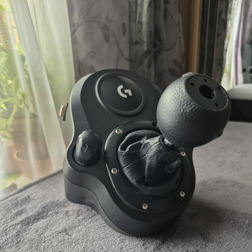 Logitech driving force - driving, shifter