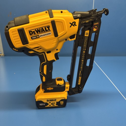 Dewalt dcn660 18v brushless - dcn660,