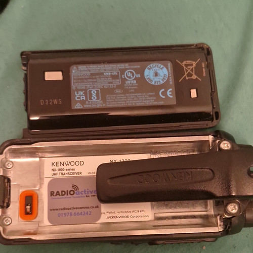 Kenwood 1300 uhf - kenwood,