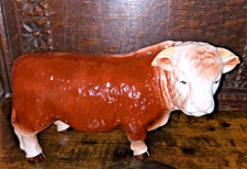 VINTAGE LARGE  MELBA WARE  HEREFORD BULL FIGURINE