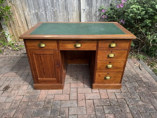 Vintage writing desk - writing,