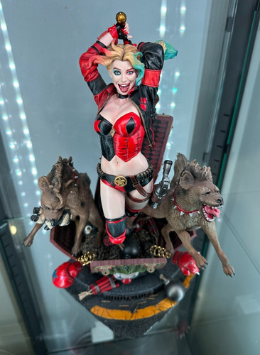 Studios harley quinn - xm,