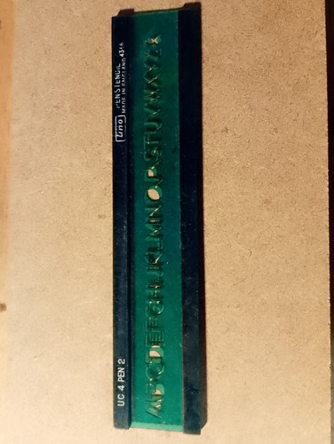 Vintage uno pen stencil - pen,