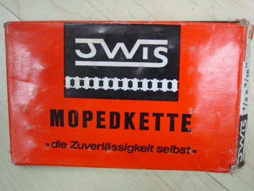 Iwis chain moped - moped,