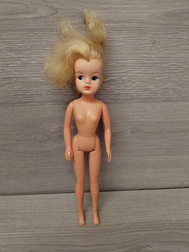 Vintage sindy doll blonde hair - doll,