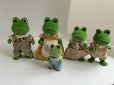 Vintage Sylvanian Families Bullrush Frog Family plus Baby Ex. Cond Gold Stickers