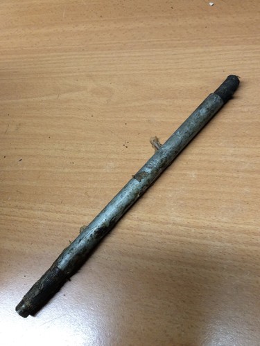 Norton girder fork - fork, spindle