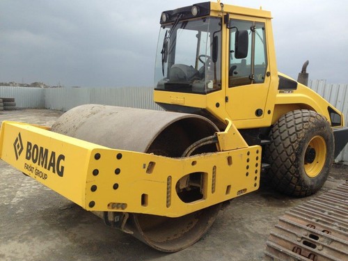 Bomag 216d roller decals - bomag,