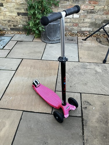 Maxi micro deluxe scooter pink - micro,