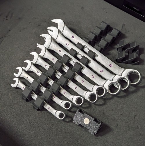 Magnetic spanner organiser - magnetic,