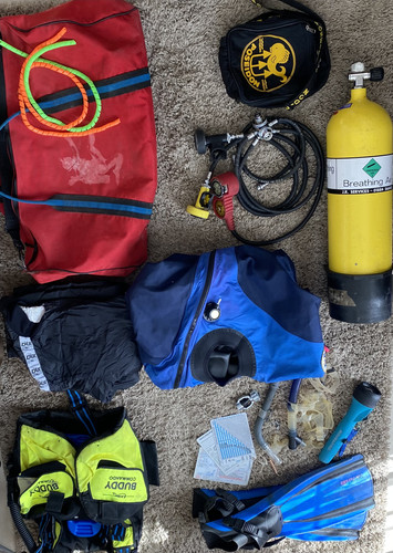 Dive gear lot dui - dive,