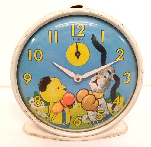 Smiths sooty and - and, alarm