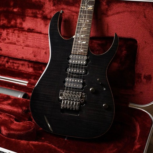 Ibanez custom rg8570z - ibanez,