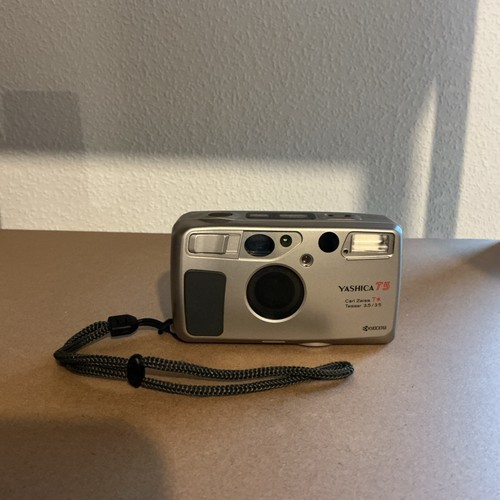 Mint yashica date - mint!,