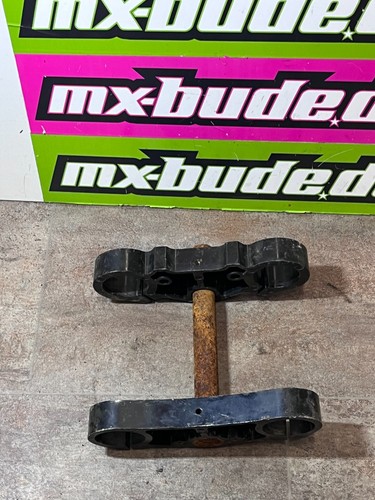 Triple clamps fork bridge fork