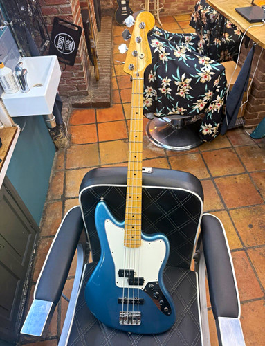 Fender jaguar bass player - fender,