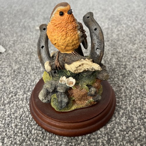 Border fine arts - fine, robin