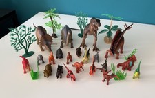 Large & Small Dinosaur Model