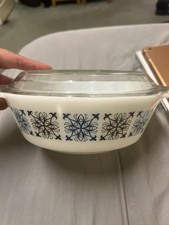 Vintage JAJ Pyrex Chelsea