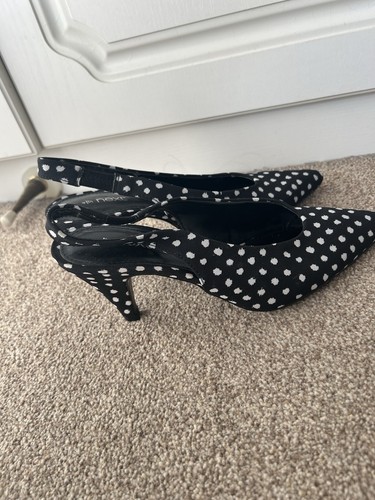 Black polka dot - polka, back