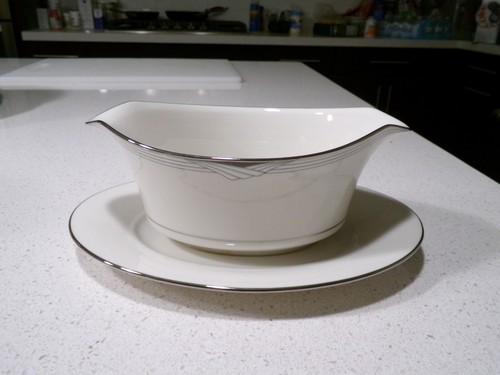 Noritake sterling cove gravy - noritake,