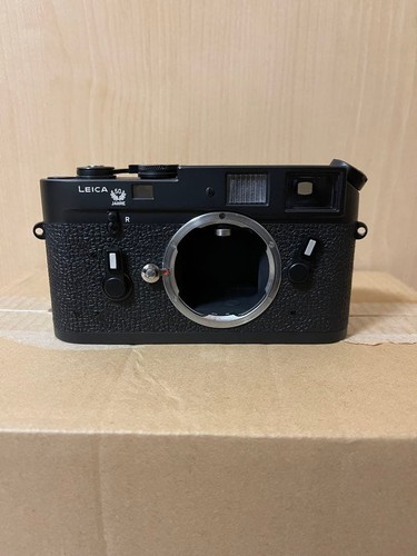 Leica black chrome - m4,