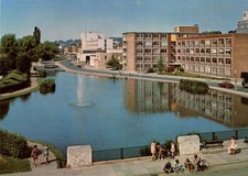 Hemel Hempstead, Hertfordshire : Vintage Postcard.