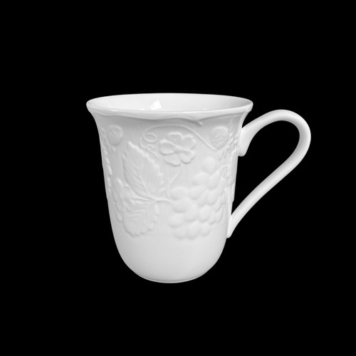 Wedgwood white strawberry and - wedgwood,