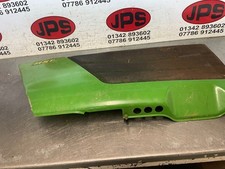 R/H engine side cover / metal