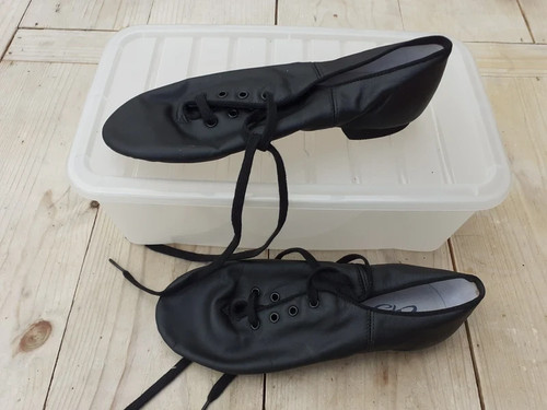 Capezio split jazz shoes - split,