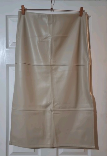 Gallery cream faux leather - gallery,