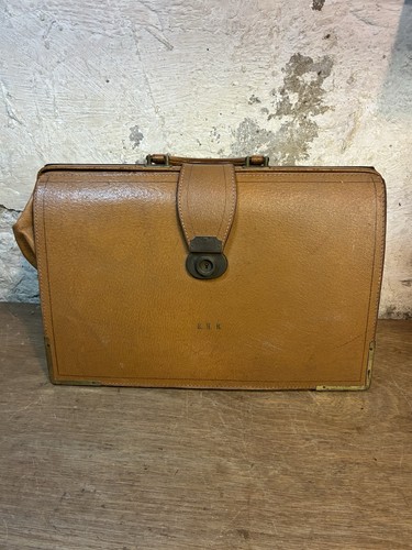 Vintage tan leather - tan, doctors