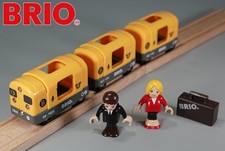 BRIO 33507 METRO TRAIN Lights & Sounds Tube Underground Thomas Friends Wooden