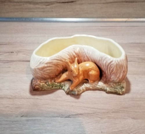 Vintage sylvac squirrel - squirrel, posy