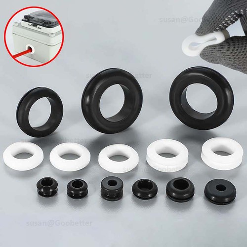 Open grommets black - open,