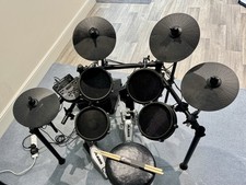 Alesis Nitro Mesh drum kit