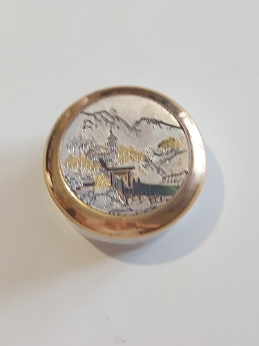 Trinket dish from the art - from,