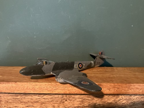 Airfix gloucester meteor - airfix,