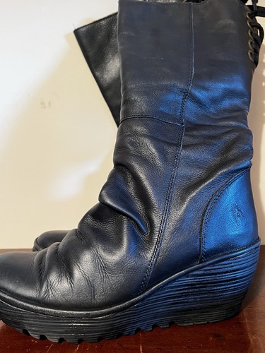 Fly london size wedge boots - 6,