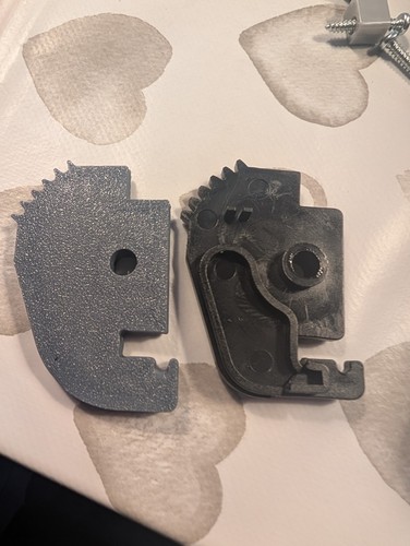 Replacement spring mounts - 2x,