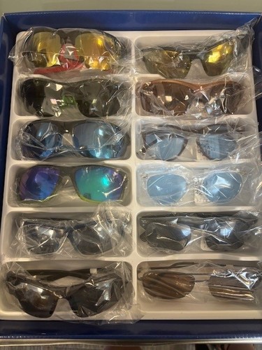 Job lot pairs random - lot, of