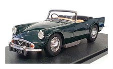 Cult 1/18 Scale CML117-2 - Daimler SP250 Dart - Green