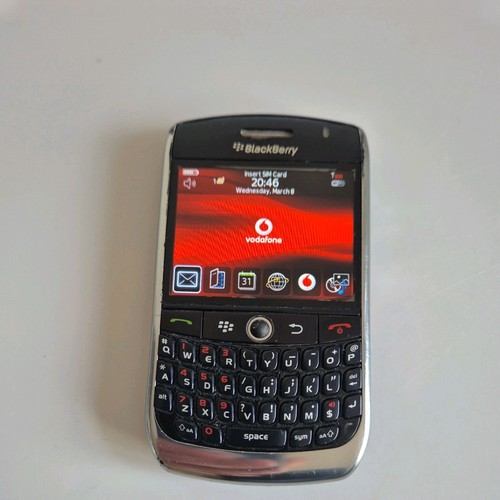 Blackberry curve 8900 locked - blackberry,