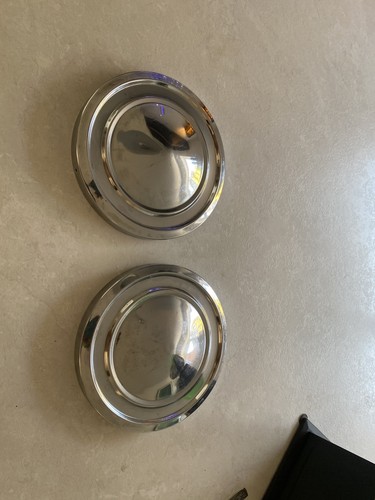 Vintage car chrome hub - 2,