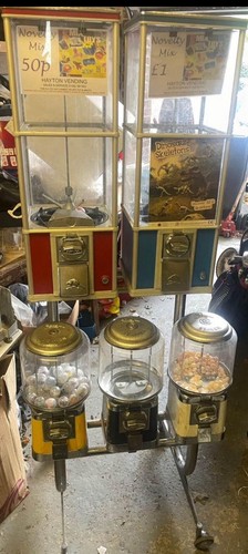 Beaver sweet vending - vending, machine